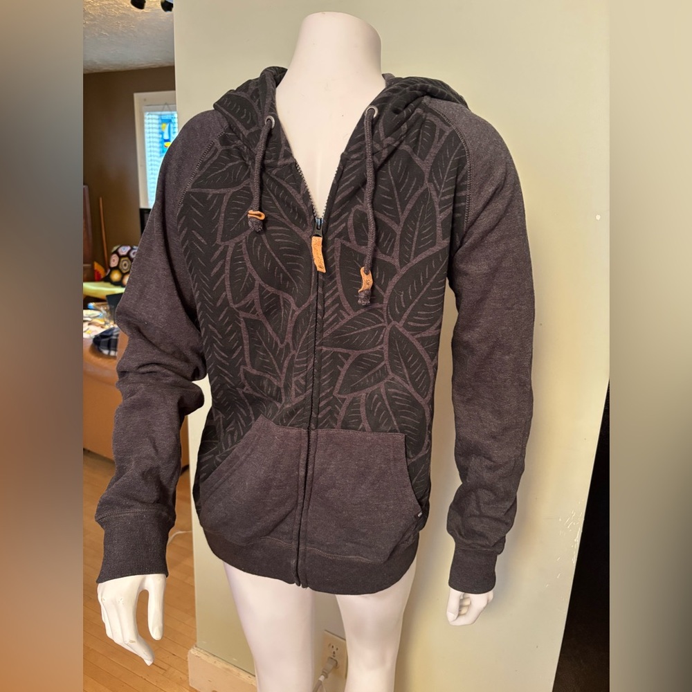 Reynard Zip Hoodie Full Zip in
Grey Leaf Print